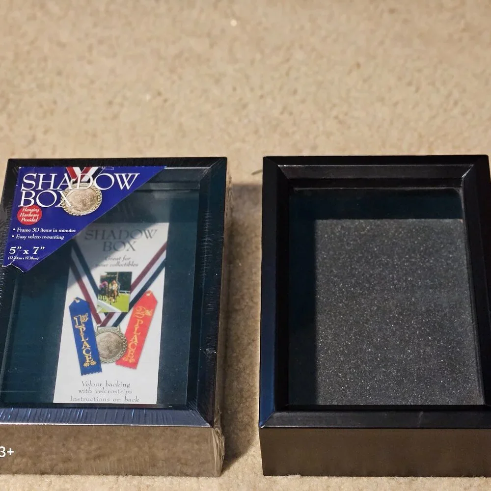 TWO 5x7 3D BLACK HANGING COLLECTIBLE SHADOW BOX
